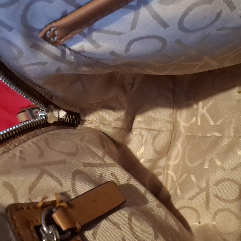 Calvin Klein White Floral Satchel - Picture 7 of 8